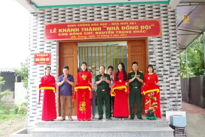 NHÀ MÁY X61 TỔ CHỨC KHÁNH THÀNH NHÀ ĐỒNG ĐỘI